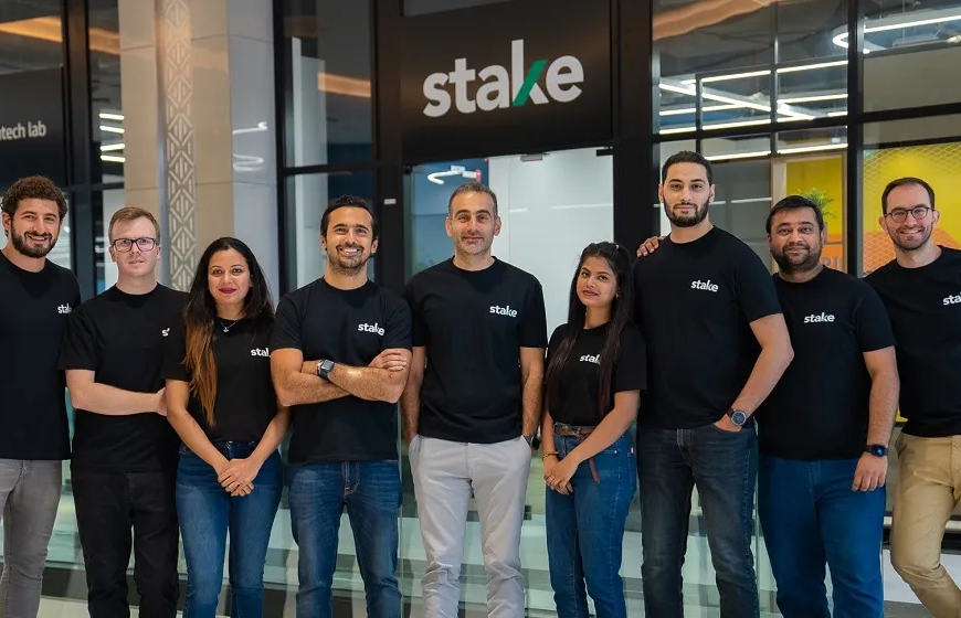 Invierte en Bienes Raíces Globales con Stake