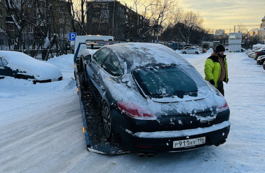 Porsche se apaga en Rusia: ¿fallo técnico o sabotaje digital?