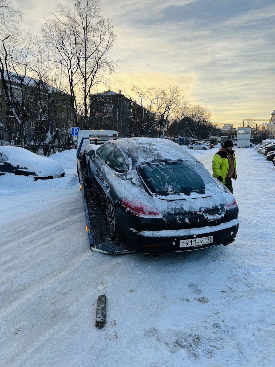 Porsche se apaga en Rusia: ¿fallo técnico o sabotaje digital?
