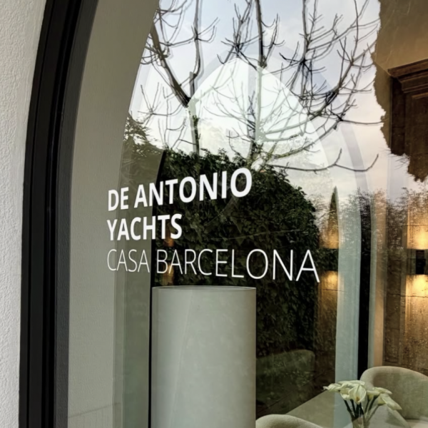 Nuevo espacio náutico en Barcelona refuerza la proyección de De Antonio Yachts en la Costa Brava