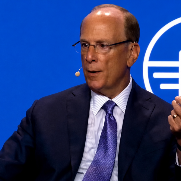 Larry Fink advierte: la demanda de computación impulsará una nueva clase de activos