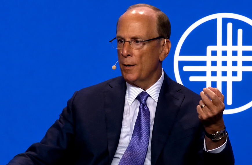 Larry Fink advierte: la demanda de computación impulsará una nueva clase de activos